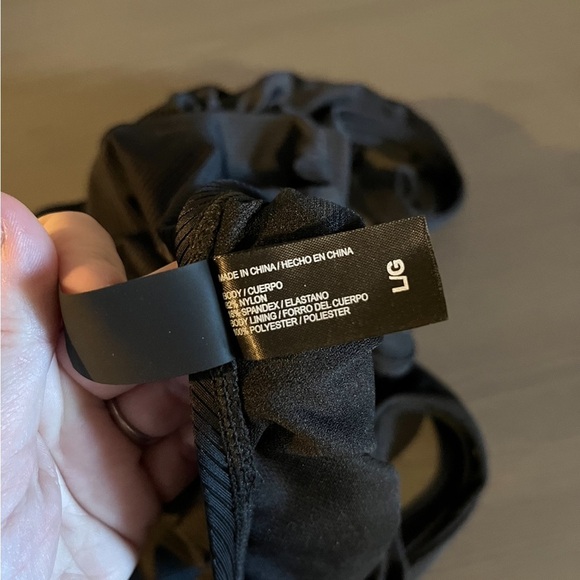 Hurley Ribbed One Piece Swimsuit NEW - Picture 9 of 12